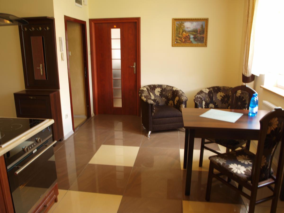 Hotel Willa Park Zagan Exterior photo