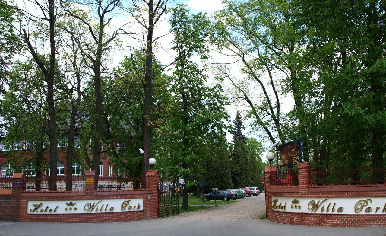 Hotel Willa Park Zagan Exterior photo
